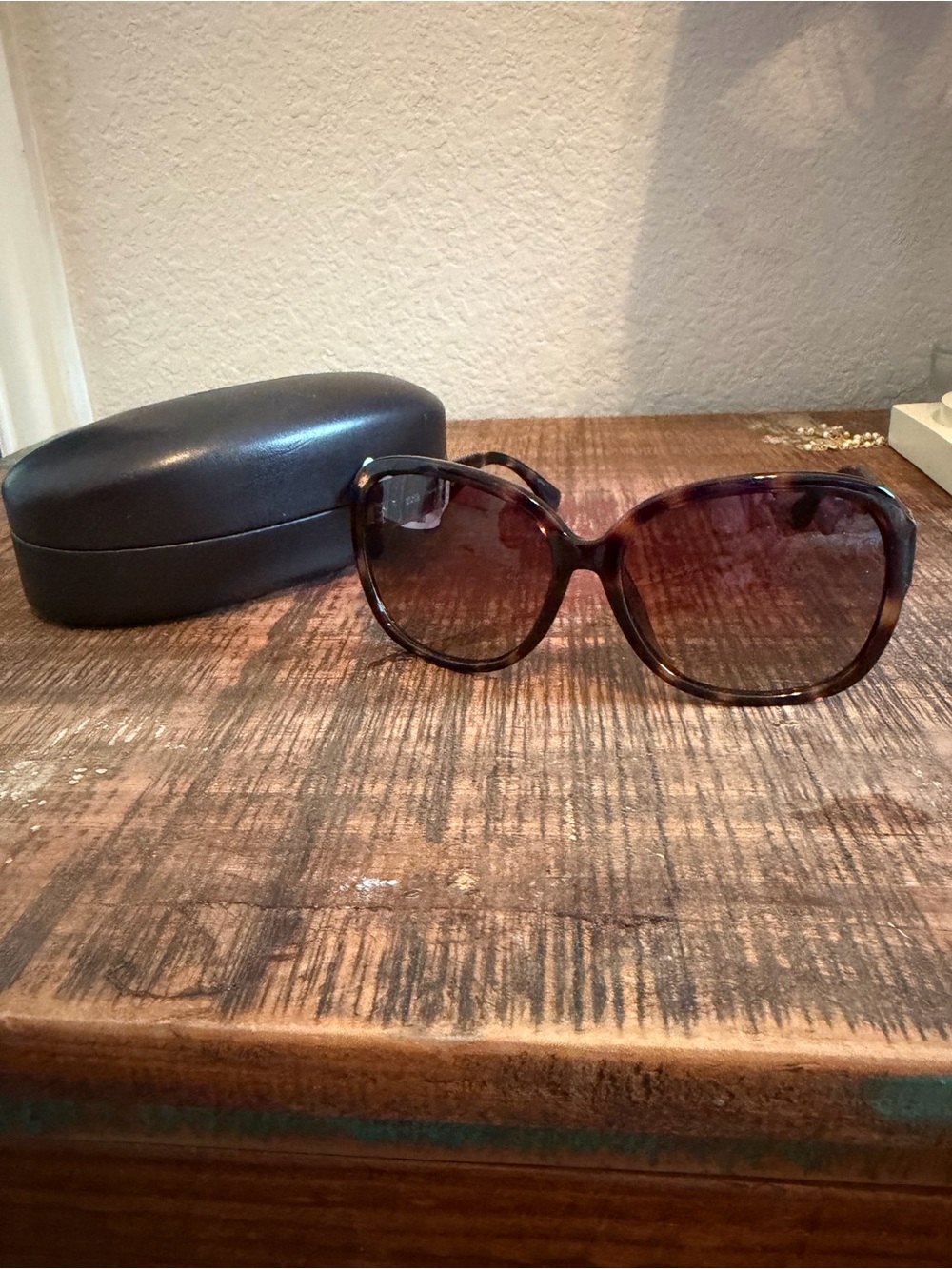 Michael Kors Channing M2947S 289 Tortoise Oversized Sunglasses Gold Logo
